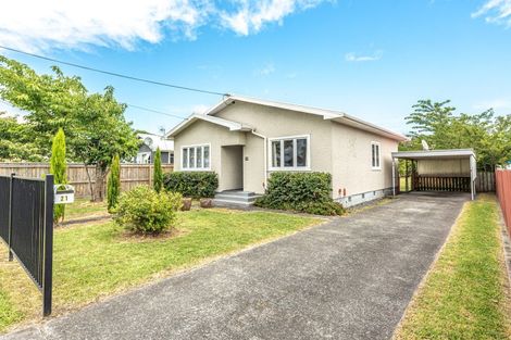 Photo of property in 21 Field Street, Aramoho, Whanganui, 4500