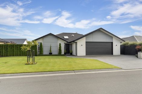 Photo of property in 5 Gilchrist Place, Kaiapoi, 7630