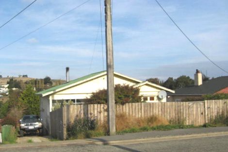 Photo of property in 10 Kelvin Street, South Hill, Oamaru, 9400