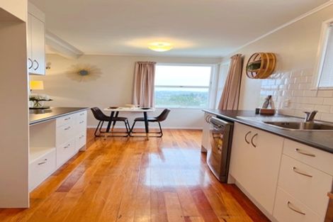 Photo of property in 33 Helena Street, Massey, Auckland, 0614