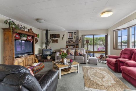 Photo of property in 18 Bell Street, Otaki, 5512