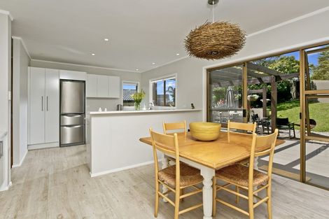 Photo of property in 14 Galaxy Drive, Mairangi Bay, Auckland, 0630