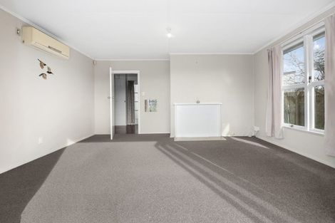 Photo of property in 12 Kauri Drive, Wairakei, Taupo, 3332