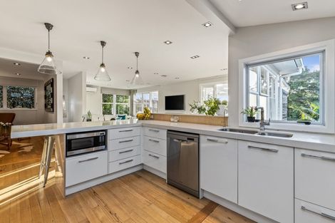 Photo of property in 45 Regent Street, Devonport, Auckland, 0624