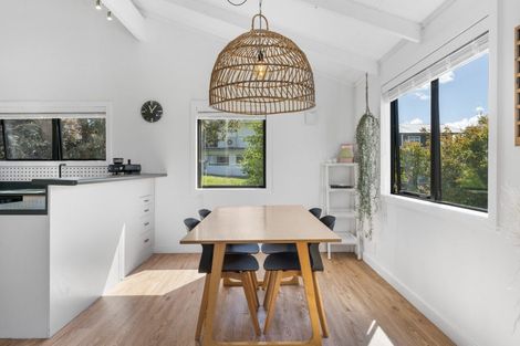 Photo of property in 99 Acacia Bay Road, Nukuhau, Taupo, 3330