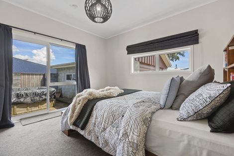 Photo of property in 303 Frankley Road, Ferndale, New Plymouth, 4310