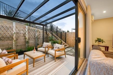 Photo of property in 28b Kukuwai Avenue, Red Beach, 0932