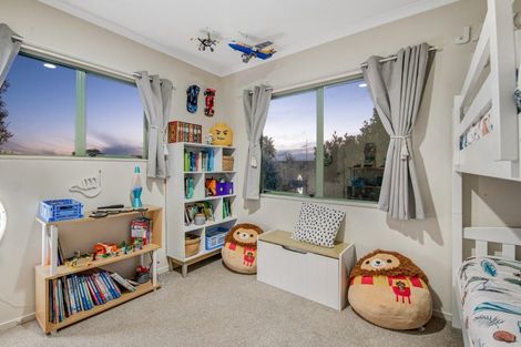 Photo of property in 25a Jelas Road, Red Beach, 0932