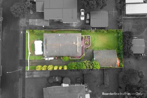 Photo of property in 16 Jade Avenue, Pakuranga Heights, Auckland, 2010