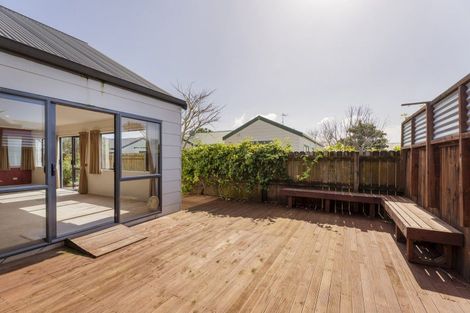 Photo of property in 5 Cholmondeley Crescent, Whitianga, 3510