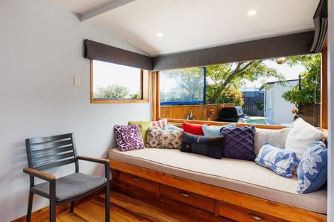 Photo of property in 35 Shortt Street, Foxton Beach, Foxton, 4815