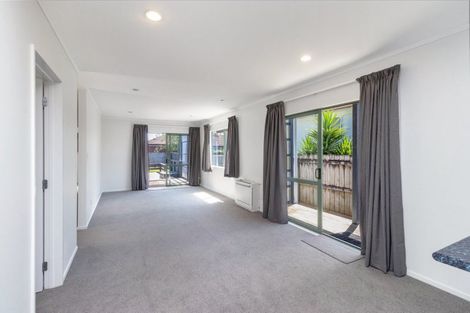 Photo of property in 1 Mary Keane Lane, Parakai, 0830