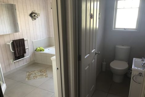 Photo of property in 10 Santa Cruz Drive, Papamoa Beach, Papamoa, 3118