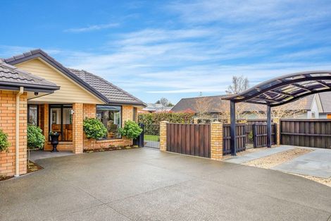 Photo of property in 10 Elm Drive, Rangiora, 7400