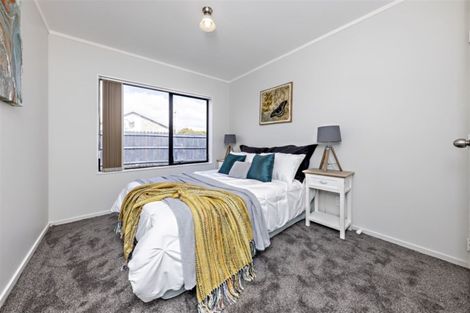 Photo of property in 27 Horlicks Place, Randwick Park, Auckland, 2105