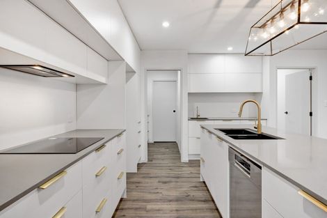 Photo of property in 74 Turuturu Road, Hawera, 4674