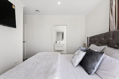 Photo of property in 61 Goodwin Crescent, Pyes Pa, Tauranga, 3112