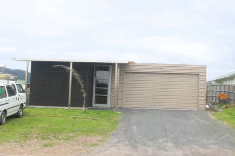 Photo of property in 201 Kowhai Avenue, Matarangi, Whitianga, 3592