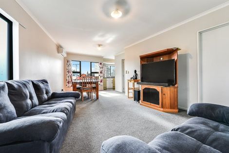 Photo of property in 5a Snead Place, Hamilton East, Hamilton, 3216