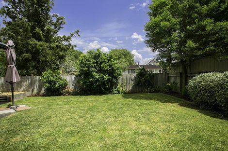 Photo of property in 35b Clare Street, Cambridge, 3434