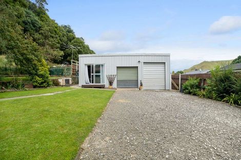 Photo of property in 22 Paraone Road, Tamarau, Gisborne, 4010