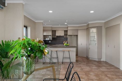 Photo of property in 2 Pemberton Crescent, Greerton, Tauranga, 3112