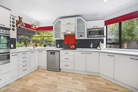 Photo of property in 4 Pentonville Close, Westmorland, Christchurch, 8025