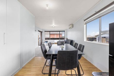 Photo of property in 169 Mahia Road, Wattle Downs, Auckland, 2103