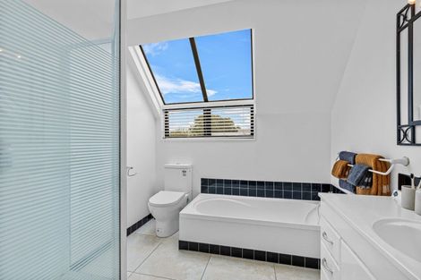 Photo of property in 1/111 Lincoln Road, Addington, Christchurch, 8024