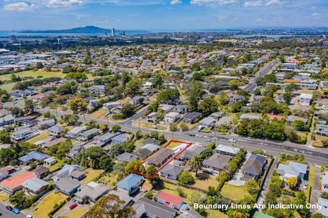 Photo of property in 1/84 Archers Road, Glenfield, Auckland, 0629