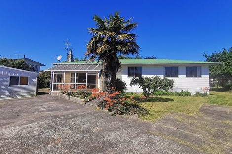 Photo of property in 12 Churchill Avenue, Wairoa, 4108