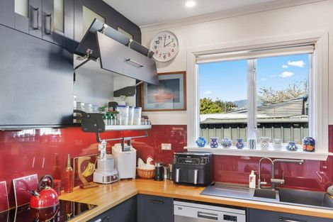 Photo of property in 169 Romilly Street, Westport, 7825