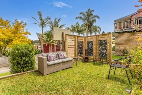 Photo of property in 15a Centennial Drive, Whitianga, 3510