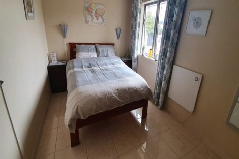 Photo of property in 10 Courtenay Place, Owhata, Rotorua, 3010