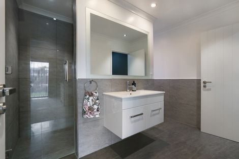 Photo of property in 44 Tulip Drive, Cambridge, 3434