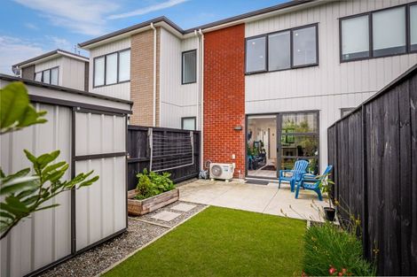 Photo of property in 19b O'meara Street, Swanson, Auckland, 0614
