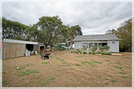 Photo of property in 332 Foxton Shannon Road, Foxton, 4893