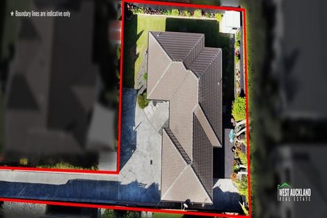 Photo of property in 19 Heversham Place, Glendene, Auckland, 0602