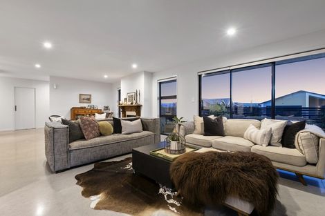 Photo of property in 21 Blacklock Road, Pyes Pa, Tauranga, 3112