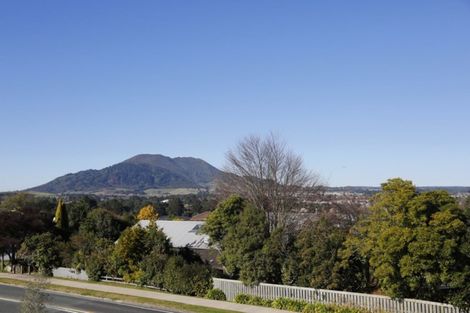 Photo of property in 66 Huka Heights Drive, Rangatira Park, Taupo, 3330