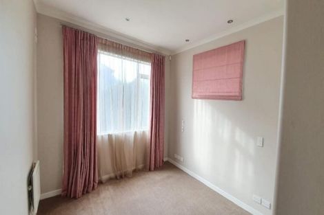 Photo of property in 266 Burwood Road, Burwood, Christchurch, 8083