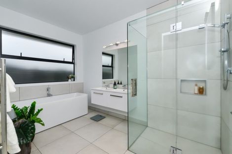 Photo of property in 47 Jarrett Terrace, Leamington, Cambridge, 3432