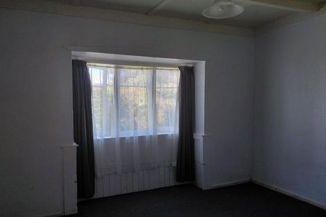 Photo of property in 1/12 Hinekohu Street, New Lynn, Auckland, 0600