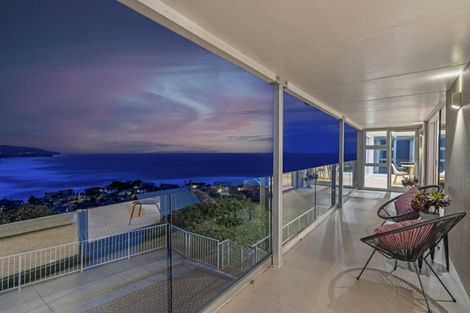 Photo of property in 82 Cliffs Road, Saint Clair, Dunedin, 9012