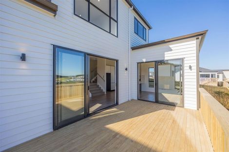 Photo of property in 6 Ta Moko Drive, Gulf Harbour, Whangaparaoa, 0930