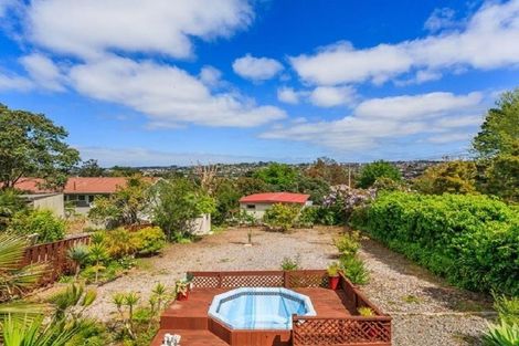 Photo of property in 60 Carlisle Road, Browns Bay, Auckland, 0630