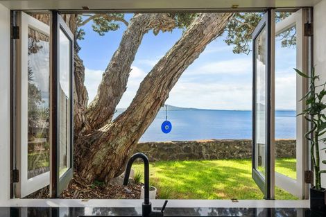 Photo of property in 2/259 Hurstmere Road, Takapuna, Auckland, 0622