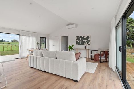 Photo of property in 437 Pinfold Road, Papatawa, 4998