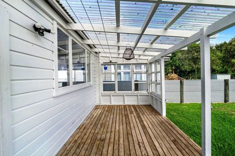 Photo of property in 15 Kelvin Street, Aramoho, Whanganui, 4500