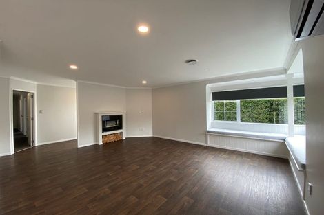 Photo of property in 5b Kestrel Heights, Arkles Bay, Whangaparaoa, 0932